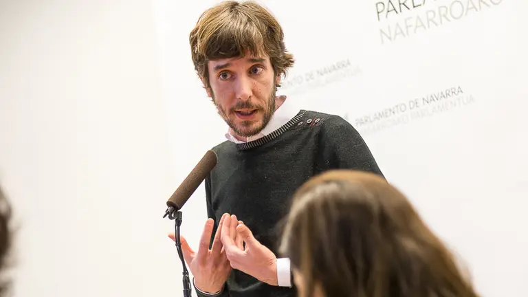 Mesa y Junta de Portavoces del Parlamento de Navarra. Mikel Buil (07). IÑIGO ALZUGARAY