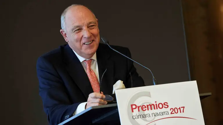 GRAF1650. PAMPLONA (ESPAÑA), 12/12/2017.- El Presidente de la Cámara de Comercio de Navarra, Javier Taberna, en su discurso en la entrega de los XXII Premios Cámara Navarra 2017, a la que han asistido más de 220 representantes del mundo empresarial navarro y de los agentes económicos y sociales de la Comunidad foral.EFE/ J.P. Urdíroz