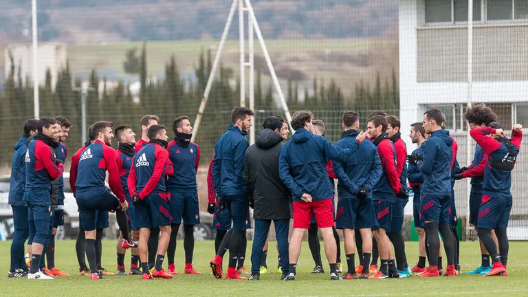 Entrenamiento de Osasuna en las instalaciones de Tajonar antes del partido de Liga ante el Numancia (10). IÑIGO ALZUGARAY