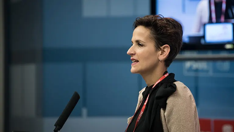 La secretaria general del PSN, María Chivite, interviene en el Comité Regional del PSN. MIGUEL OSÉS (9)