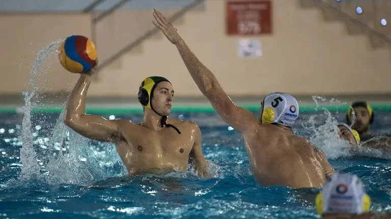 Waterpolo navarra - Mediterrani. MIGUEL OSÉS (2)