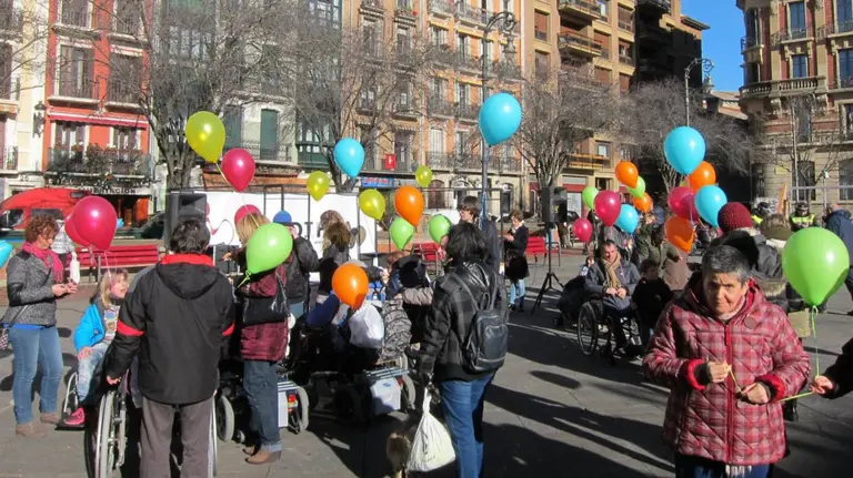 Marcha de ACODIFNA en Pamplona EUROPA PRESS
