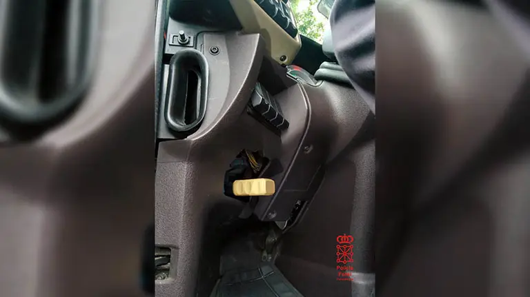 El sistema con el que engañaban al controlador de emisiones POLICÍA FORAL