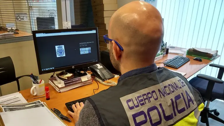 La Policía Nacional en Navarra investiga un posible delito de Grooming