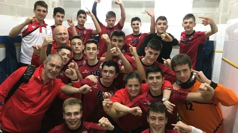 Twitter federación Navarra de balonmano.