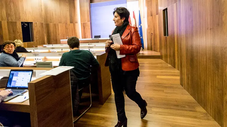 El Gobierno de Navarra informa de su sesión semanal con la presencia de María Solana y Ana Ollo (36). IÑIGO ALZUGARAY