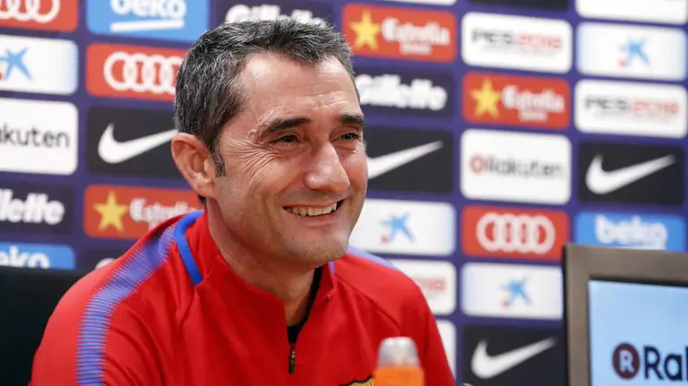Ernesto Valverde en rueda de prensa. Twitter FC Barcelona.