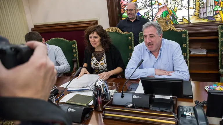 Pleno del Ayuntamiento de Pamplona (19). IÑIGO ALZUGARAY
