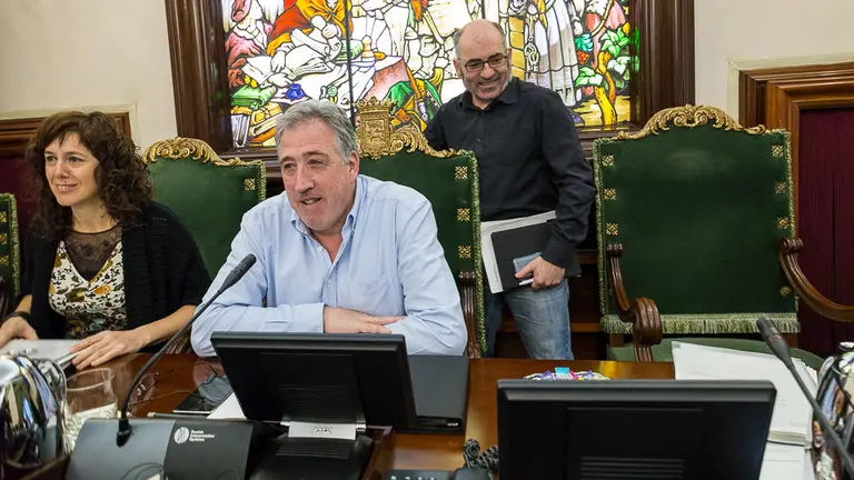 Pleno del Ayuntamiento de Pamplona (20). IÑIGO ALZUGARAY