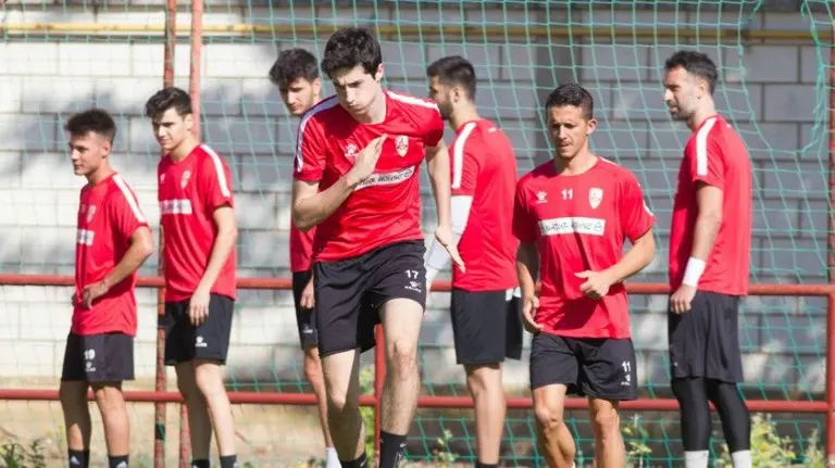 Pablo Bobadilla. Web UD Logroñés.