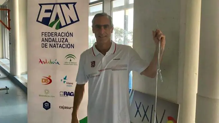 Gabriel Uriarte en Málaga. Facebook Club de tenis.