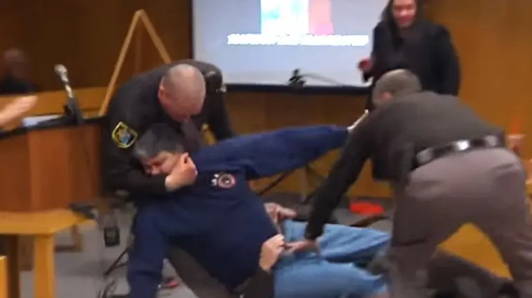 El momento de la agresión en pleno juicio