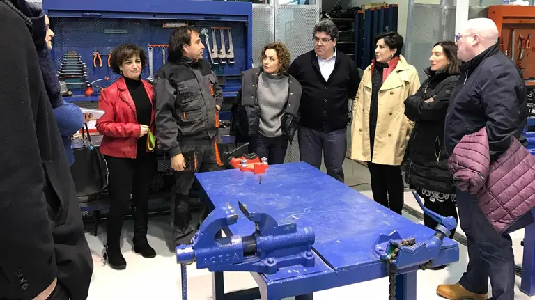 La consejera de Educaci&oacute;n, Mar&iacute;a Solana, visita la reforma realizada en el IES Huarte GOBIERNO DE NAVARRA