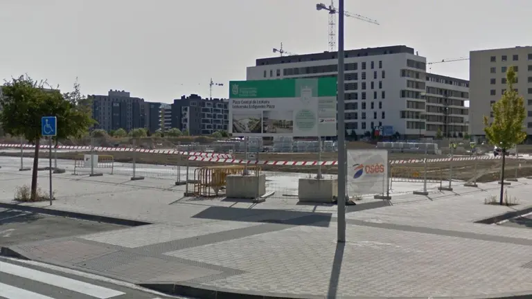 El sábado se inaugura la plaza Maravillas Lamberto ubicada en el barrio de Lezkairu ARCHIVO