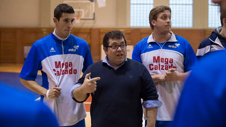 MEGACALZADO ARDOI VS EASO LOQUILLO. PABLO LASAOSA 01