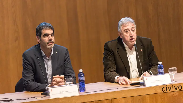 Inauguración de la Jornada de Planificación Estratégica Urbana con la presencia de Joseba Asiron, Eneko Goia y Maravillas Rojo (27). IÑIGO ALZUGARAY