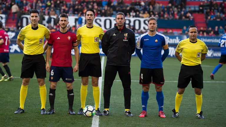 Encuentro entre Osasuna y el Reus en el estadio El Sadar. PABLO LASAOSA 01