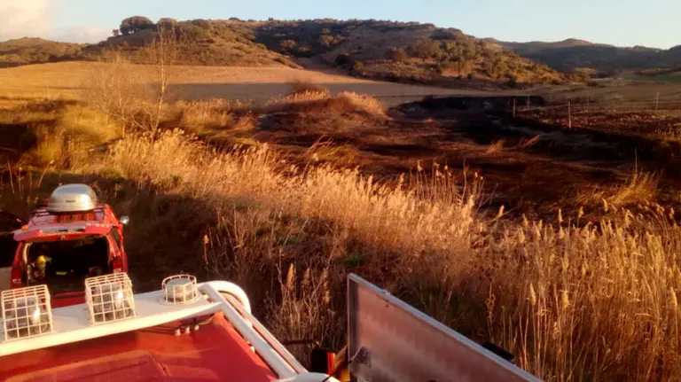 La zona afectada por el incendio en Obanos BOMBEROS