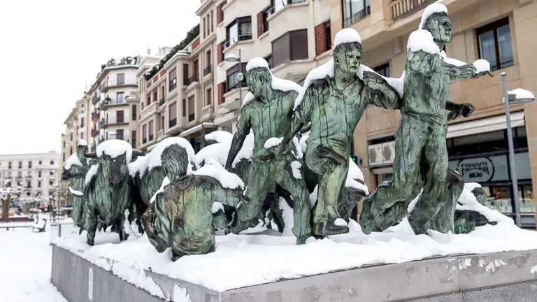 Nieve en Pamplona (16). IÑIGO ALZUGARAY