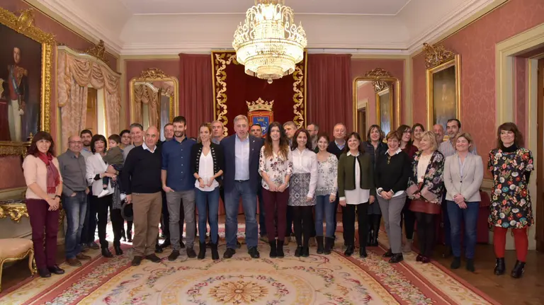 Recepción en el Ayuntamiento de Pamplona a Maitane Melero e Izaskun Turrillas AYUNTAMIENTO DE PAMPLONA