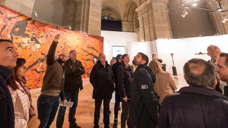 Ediles del Ayuntamiento de Pamplona visitan el edificio de Los Caídos con la presencia del alcalde, Joseba Asiron (26). IÑIGO ALZUGARAY