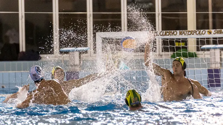 Partido de la Liga Premaat-División de Honor entre Waterpolo Navarra y CN Barcelona  (15). IÑIGO ALZUGARAY