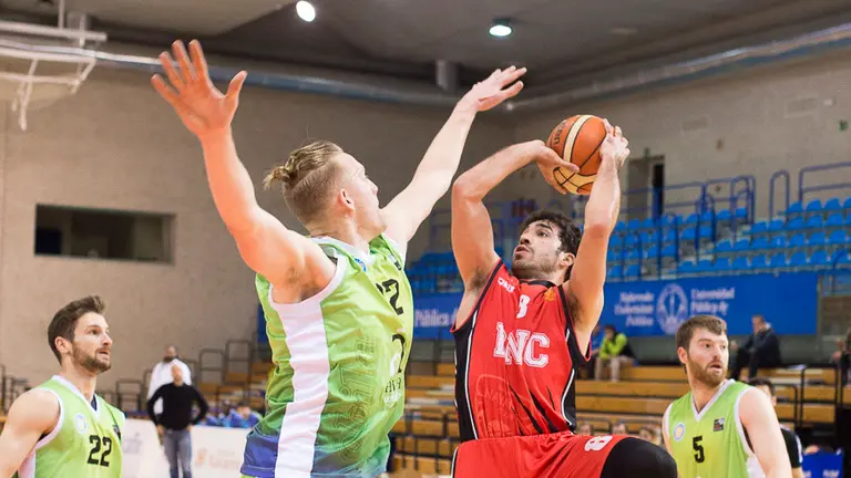Partido entre Basket Navarra – Óbila CB. PABLO LASAOSA 20