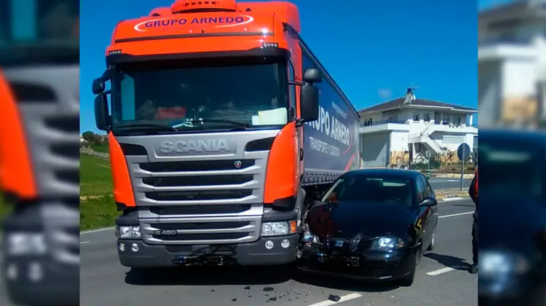 Accidente en Villatuerta BOMBEROS