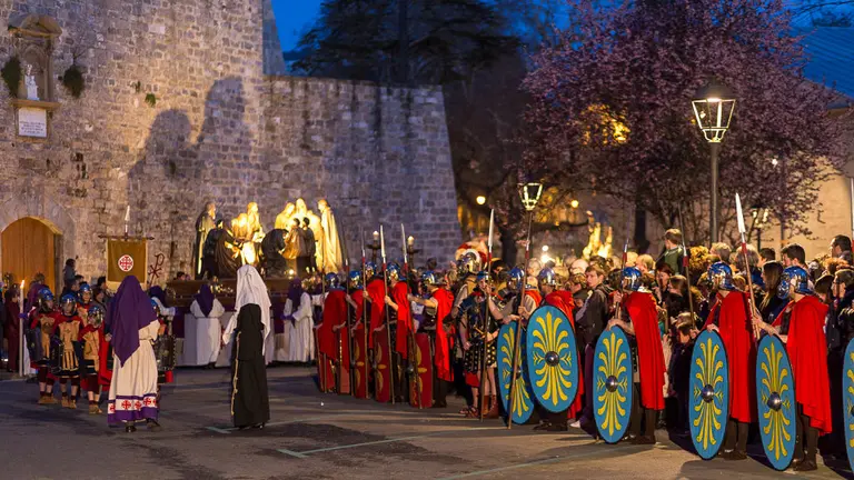 Procesión de Jueves Santo en Pamplona (30). IÑIGO ALZUGARAY