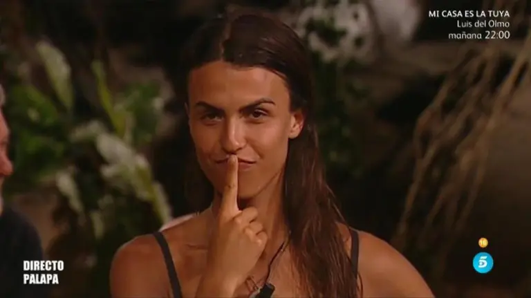 Imagen de la pamplonesa Sofía Suescun durante la tercera gala del reality show Supervivientes TELECINCO