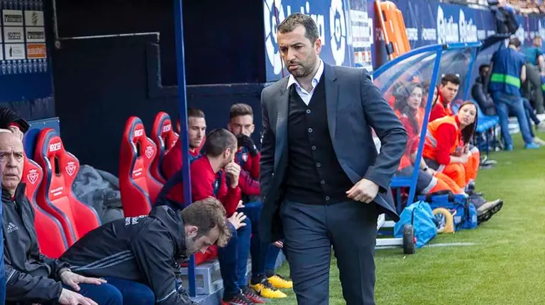 Encuentro entre el Osasuna y el Tenerife en El Sadar IÑIGO ALZUGARAY 28