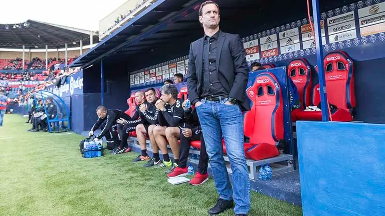 Encuentro entre el Osasuna y el Tenerife en El Sadar IÑIGO ALZUGARAY 31