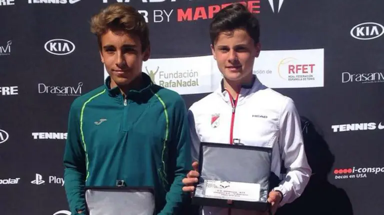 Los dos finalistas del torneo Rafa Nadal. 
