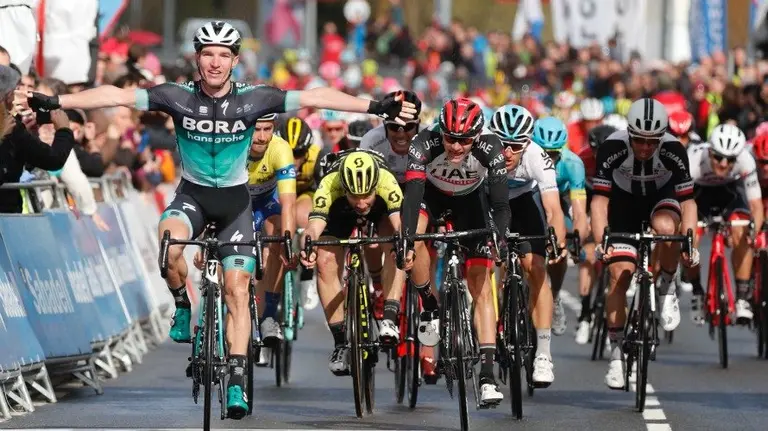 Llegada de la tercera etapa de la Itzulia. Web Itzulia.