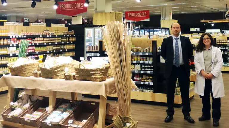 Rubén Vicente y Leire Villares en La Biosfera