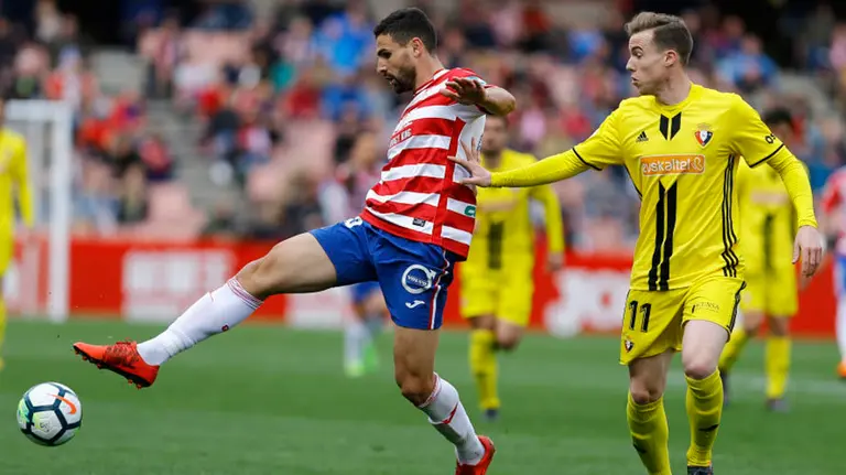 Clerc en el partido entre Osasuna y Granada en Los Cármenes LALIGA123.