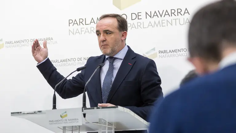 Mesa y Junta de Portavoces del Parlamento Foral (19). IÑIGO ALZUGARAY