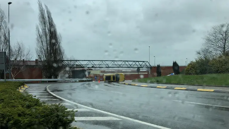 Accidente de tráfico en la Ronda de Pamplona (PA 30) en Ansoáin. NAVARRA.COM