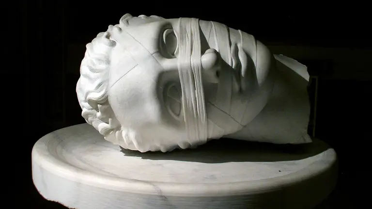 El busto de uns estatua. ARCHIVO