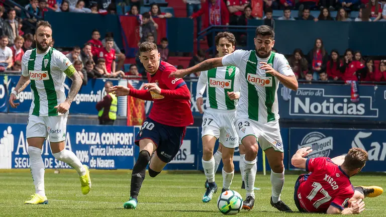 Kike Barja. Partido de Liga entre Osasuna y Córdoba disputado en El Sadar (43). IÑIGO ALZUGARAY