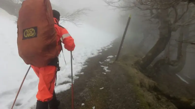 Rescate de una peregrina belga en Lepoeder BOMBEROS DE NAVARRA