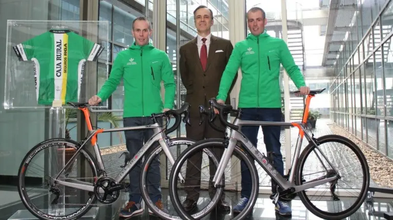 Los hermanos Ruiz contarán con el apoyo del equipo Caja Rural - Seguros Rga.