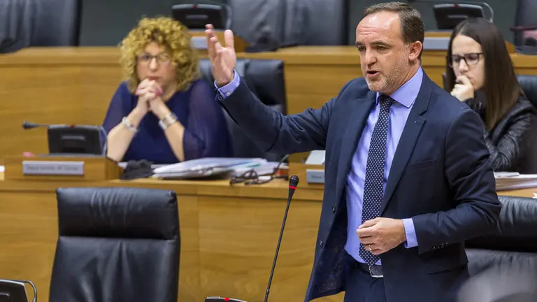 El pleno del Parlamento de Navarra celebra una sesión de control al Gobierno (60). IÑIGO ALZUGARAY