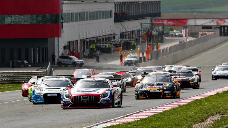 Salida de las 12 horas Hankook Navarra