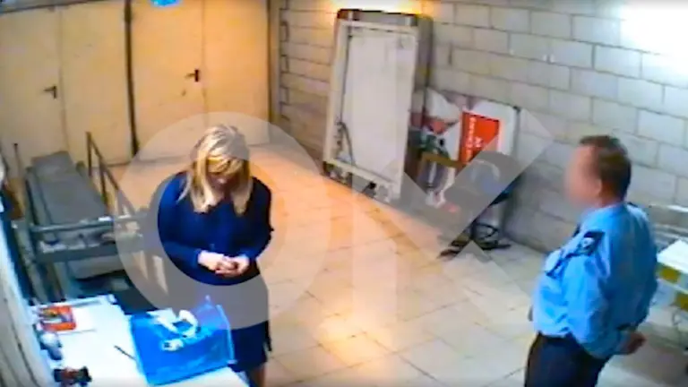 Una imagen del vídeo que compromete a la ahora presidenta de la Comunidad de Madrid, Cristina Cifuentes.