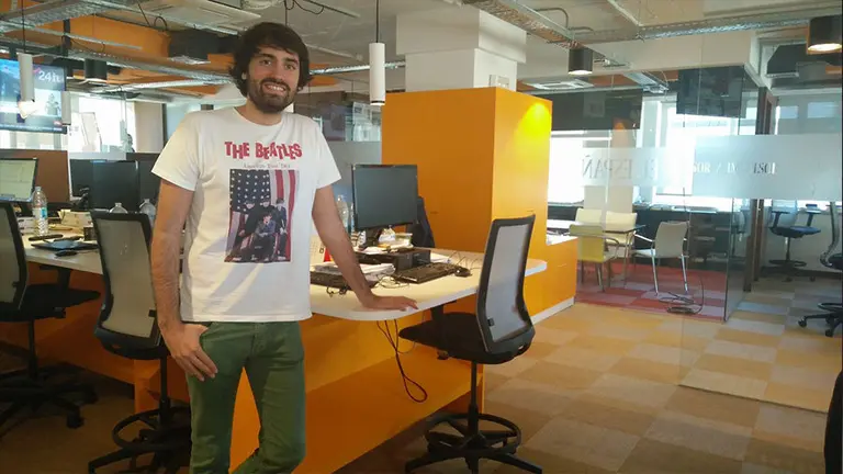 El pamplonés Daniel Ramírez, ganador de un premio Tiflos de la ONCE en la categoría de Prensa Digital EL ESPAÑOL