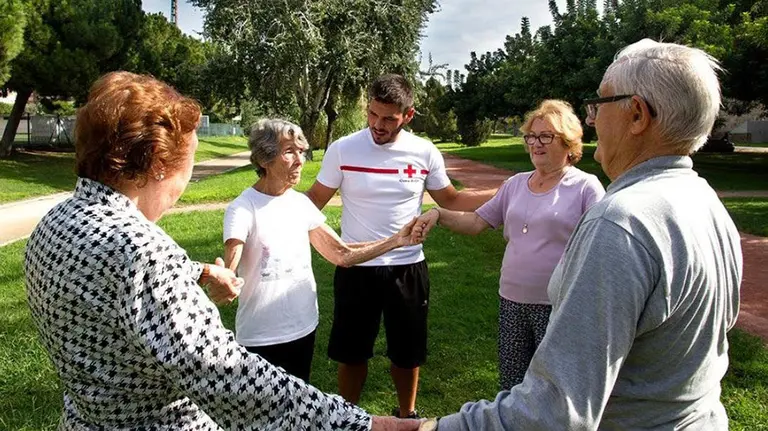 Atención a personas en proceso de envejecimiento CEDIDA