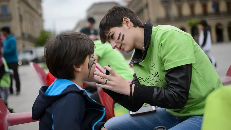 Apertura de la III Semana Mundial contra el Bullying con una fiesta. PABLO LASAOSA 17