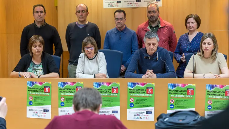 Los sindicatos de enseñanza presentan una manifestación conjunta con motivo de sus reivindicaciones para un pacto educativo (10). IÑIGO ALZUGARAY