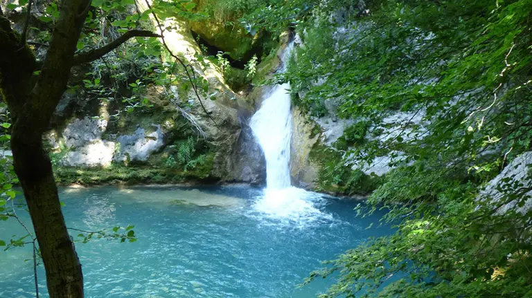 Imagen del nacedero del Urederra ARCHIVO